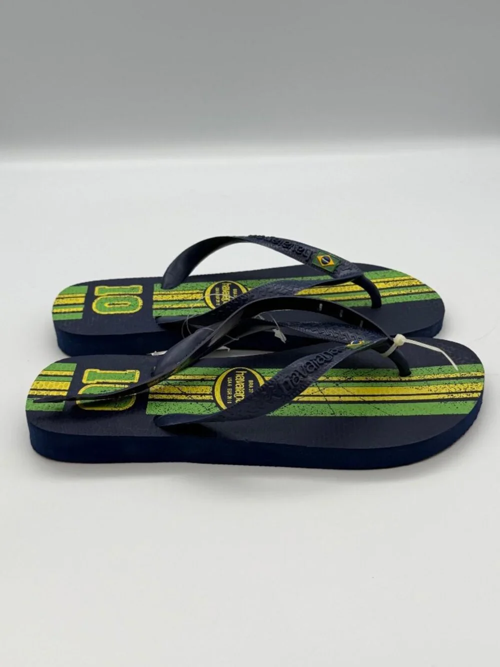 New Havaianas Mens Brazil Soccer Flip Flops Neymar Jr 10 Sandal w/Bracelet Sz 6